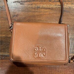 Tory Burch crossbody purse tan